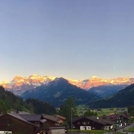 Sleeps 8 Wifi Lenk