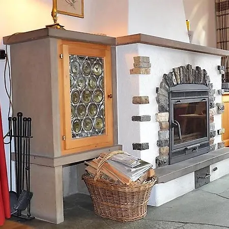 Apartment Sleeps 8 Wifi Lenk