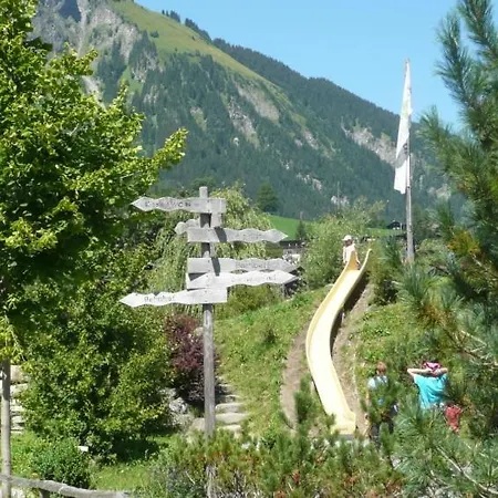 Apartment Sleeps 8 Wifi Lenk