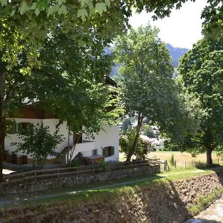 Sleeps 8 Wifi Apartment Lenk