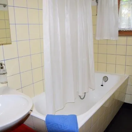 Sleeps 8 Wifi